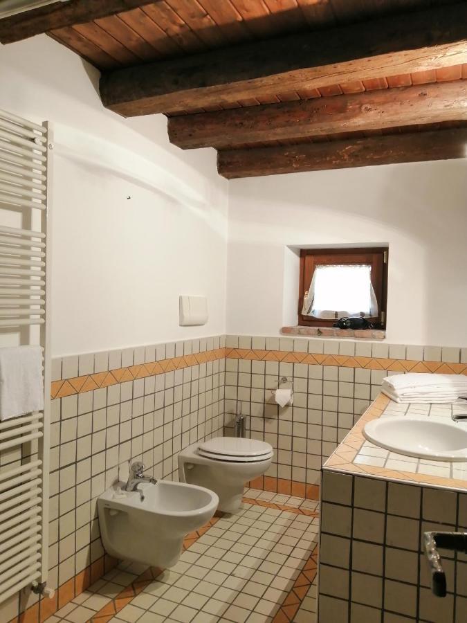 Cascina Belvedi Guest House Clanezzo ภายนอก รูปภาพ