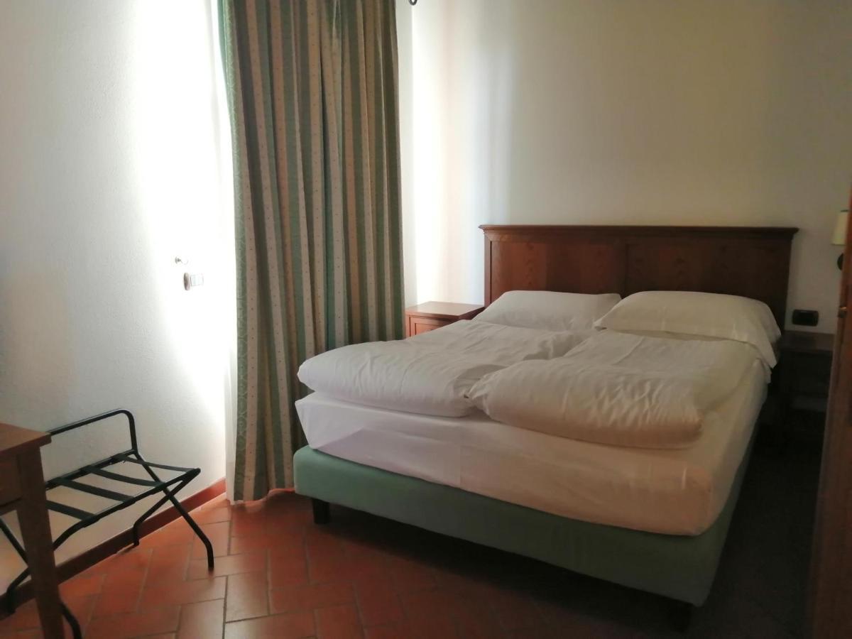 Cascina Belvedi Guest House Clanezzo ภายนอก รูปภาพ