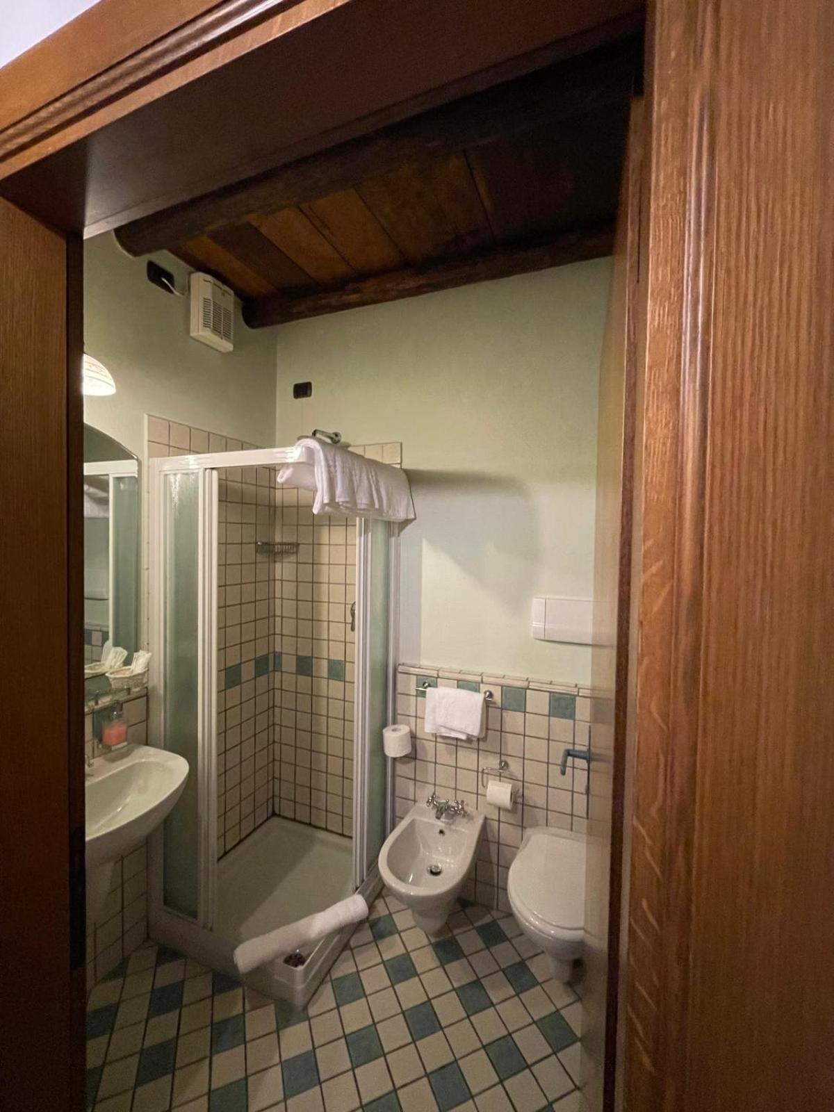 Cascina Belvedi Guest House Clanezzo ภายนอก รูปภาพ