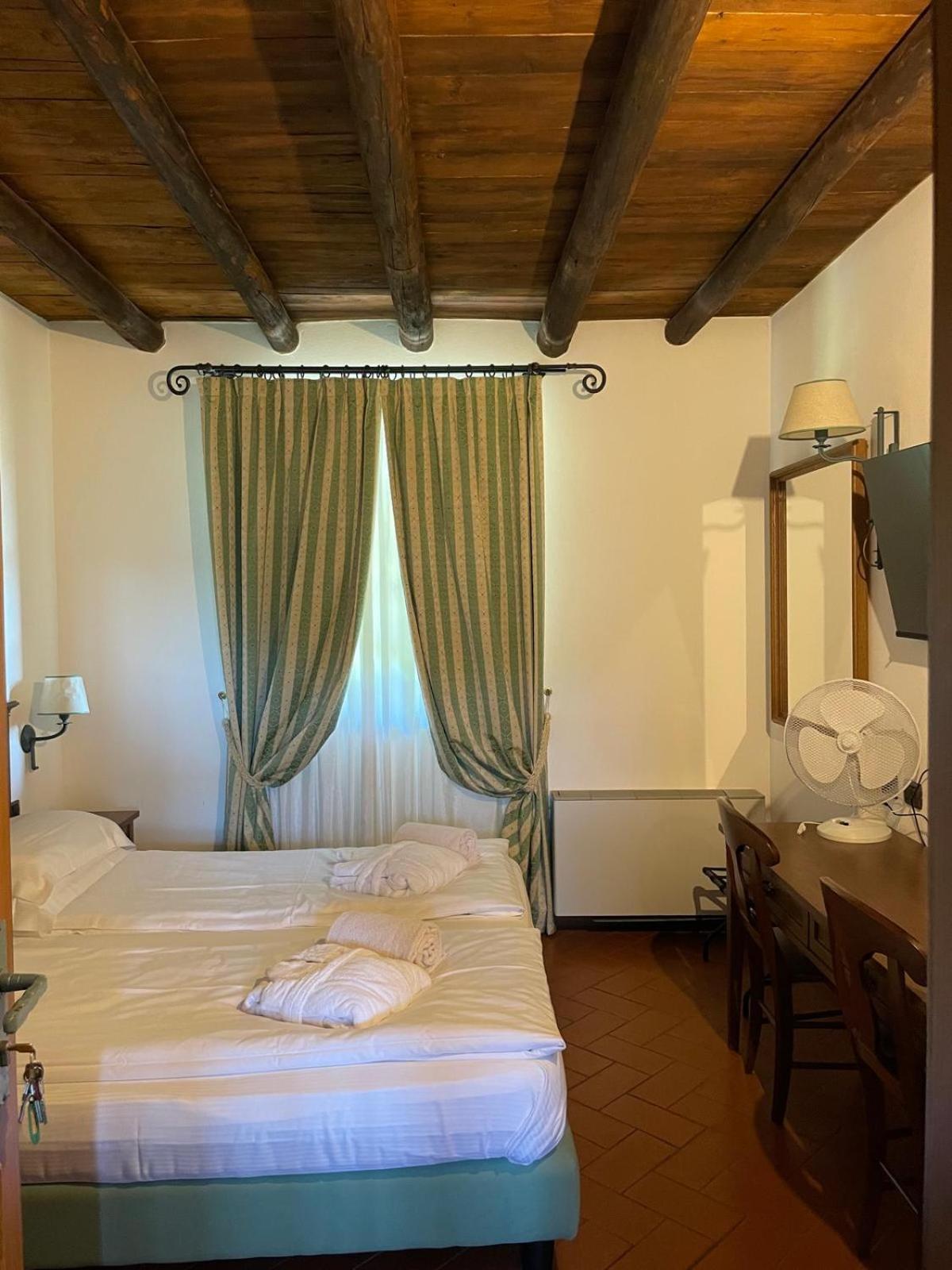 Cascina Belvedi Guest House Clanezzo ภายนอก รูปภาพ